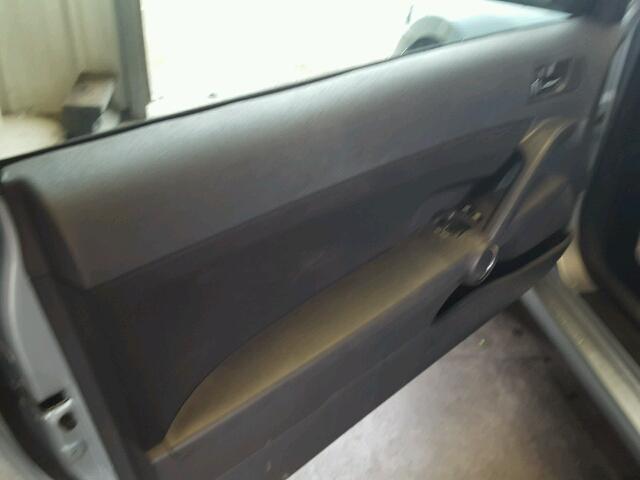 JTKDE177760095895 - 2006 TOYOTA SCION TC 银色 照片 9