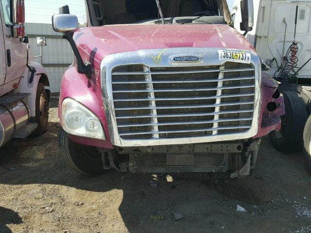 1FUJGLDR7DSFD3524 - 2013 FREIGHTLINER CASCADIA 1 PURPLE photo 7