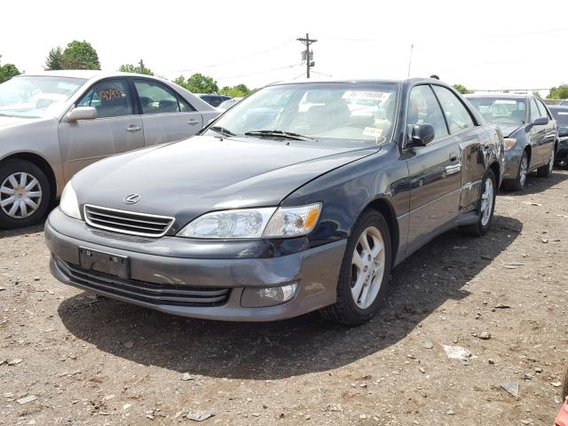 JT8BF28G815104405 - 2001 LEXUS ES 300 BLACK photo 2