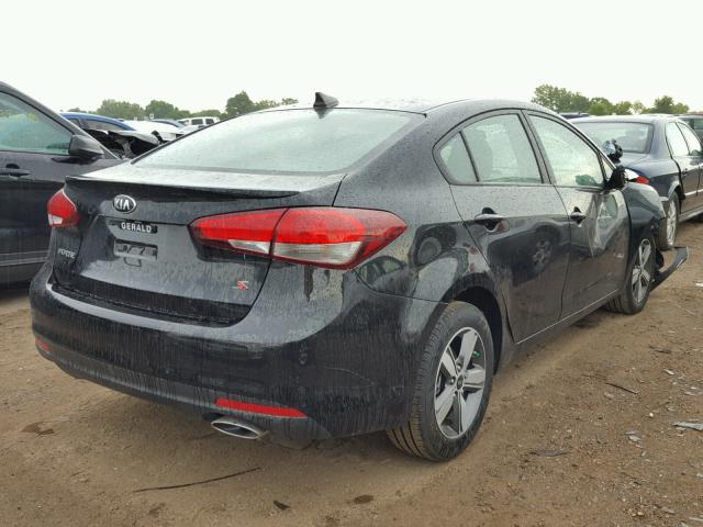 3KPFL4A73JE240916 - 2018 KIA FORTE LX BLACK photo 4