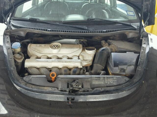 3VWPW31C56M406544 - 2006 VOLKSWAGEN NEW BEETLE BLACK photo 7