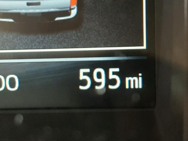 3TMCZ5AN5JM145611 - 2018 TOYOTA TACOMA DOU ლურჯი ფოტო 8