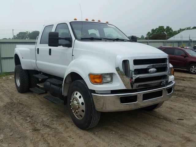 3FRNW75Z97V442171 - 2007 FORD F750 SUPER WHITE photo 1