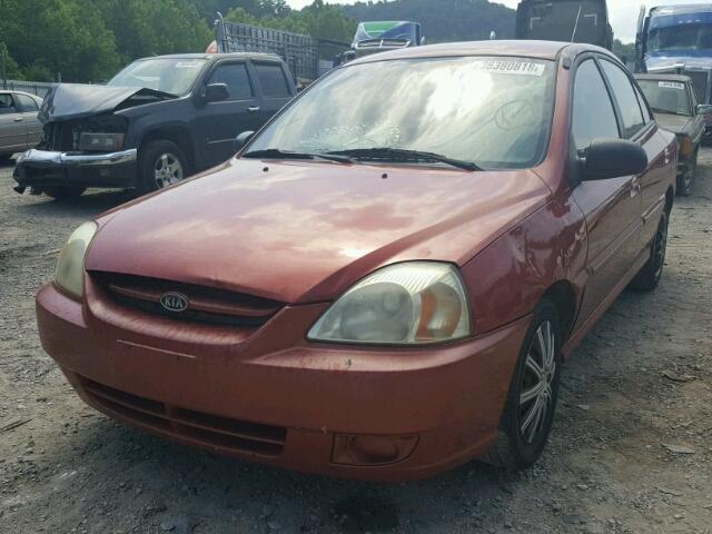 KNADC125546320406 - 2004 KIA RIO RED photo 2