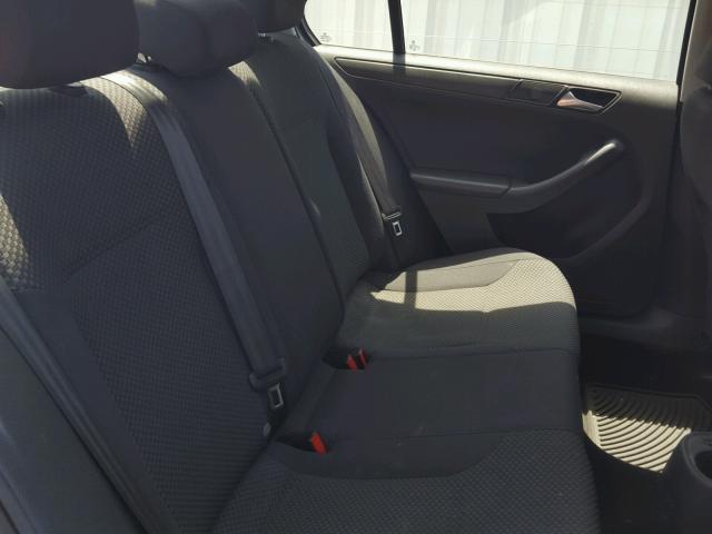 3VW2K7AJ6DM383025 - 2013 VOLKSWAGEN JETTA BASE 银色 照片 6