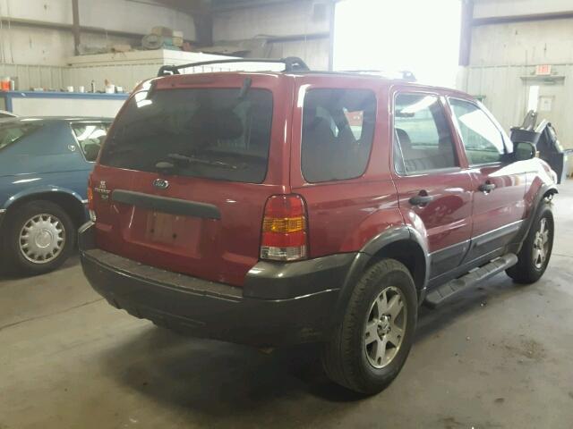 1FMYU03135KA65850 - 2005 FORD ESCAPE XLT RED photo 4