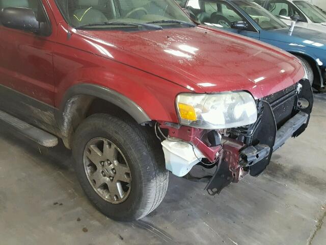 1FMYU03135KA65850 - 2005 FORD ESCAPE XLT RED photo 9