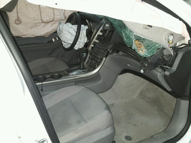 1G11B5SA1DF274269 - 2013 CHEVROLET MALIBU LS თეთრი ფოტო 5