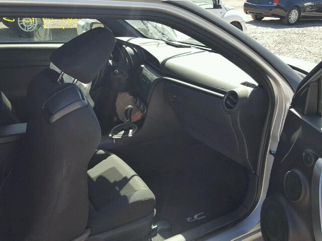 JTKJF5C77D3048567 - 2013 TOYOTA SCION TC 银色 照片 5