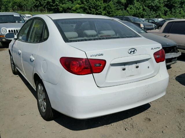 KMHDU46D58U563214 - 2008 HYUNDAI ELANTRA GL WHITE photo 3