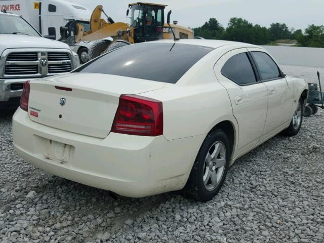 2B3KA43G58H331509 - 2008 DODGE CHARGER WHITE photo 4