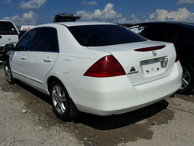 1HGCM56776A146919 - 2006 HONDA ACCORD EX WHITE photo 3