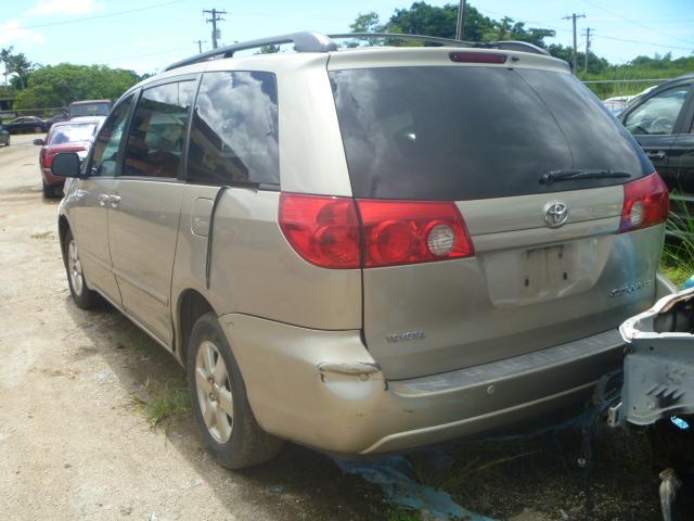 5TDZA23C56S536275 - 2006 TOYOTA SIENNA CE GOLD photo 3