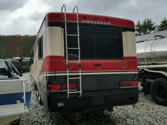 1GBKP37N4R3306366 - 1994 AIRS LAND YACHT 奶油色 照片 3