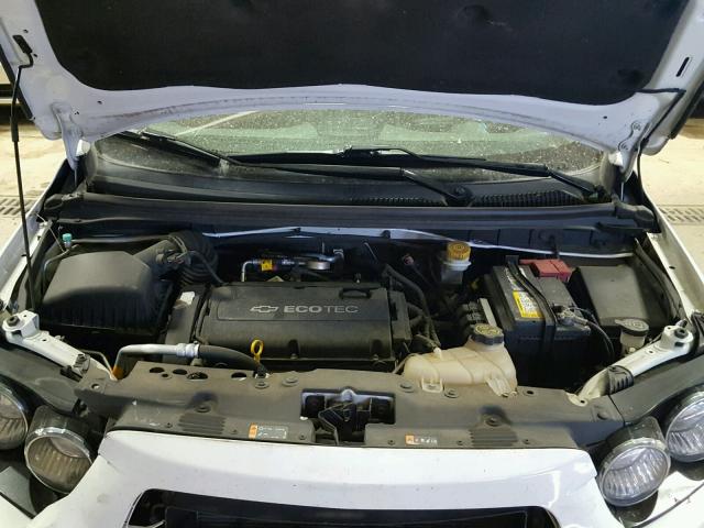 1G1JA5SH0D4218836 - 2013 CHEVROLET SONIC LS WHITE photo 7