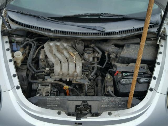 3VWBK21C01M450167 - 2001 VOLKSWAGEN NEW BEETLE 银色 照片 7