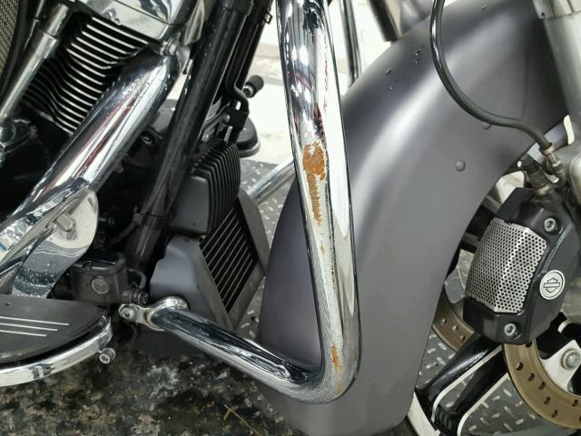 1HD1KRC18HB635618 - 2017 HARLEY-DAVIDSON FLHXS STRE GRAY photo 15