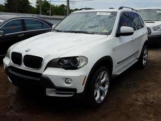 5UXFE83538L167169 - 2008 BMW X5 4.8I WHITE photo 2