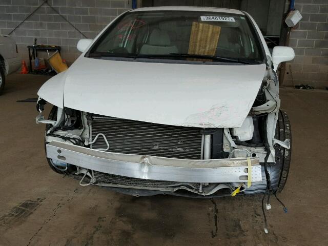 1HGFA16869L014802 - 2009 HONDA CIVIC EX WHITE photo 9
