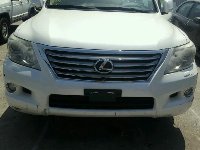 JTJHY00W184013146 - 2008 LEXUS LX 570 WHITE photo 7