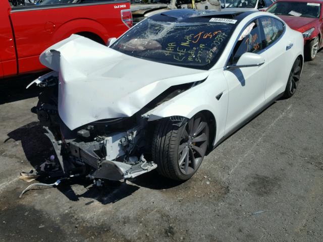 5YJSA1E24GF128923 - 2016 TESLA MODEL S WHITE photo 2