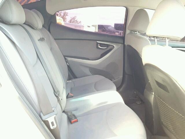 KMHDH4AEXBU101405 - 2011 HYUNDAI ELANTRA GL GRAY photo 6