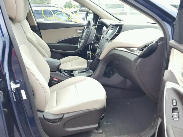 5XYZT3LB6HG405685 - 2017 HYUNDAI SANTA FE S Blau Foto 5