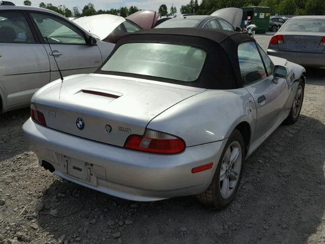 WBACH9343YLM91275 - 2000 BMW Z3 2.3 SILVER photo 4