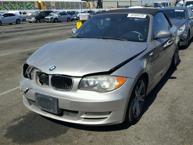 WBAUL73538VJ73824 - 2008 BMW 128 I GRAY photo 2