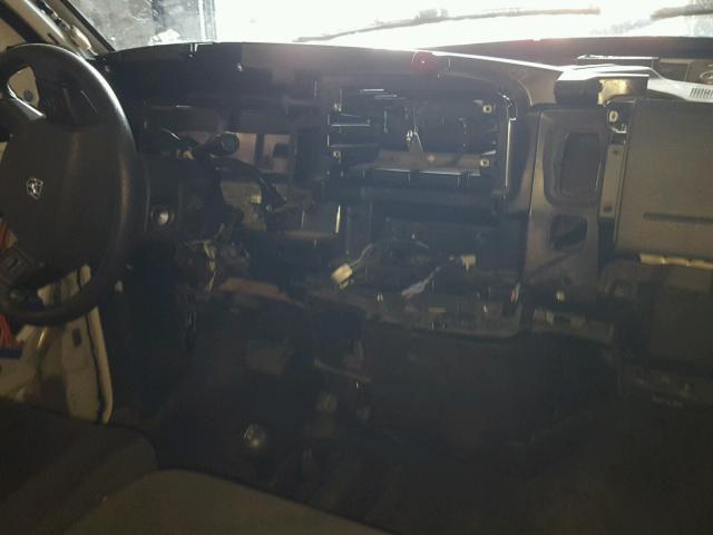 1D7KU28DX4J270147 - 2004 DODGE RAM 2500 S თეთრი ფოტო 9