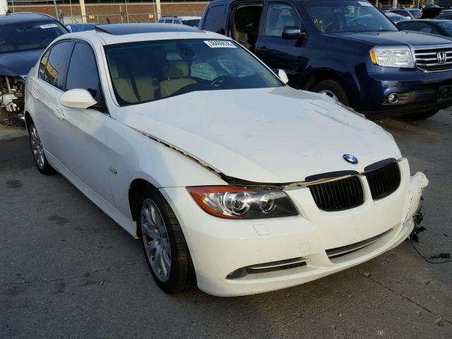 WBAVD53557A008885 - 2007 BMW 335 XI WHITE photo 1