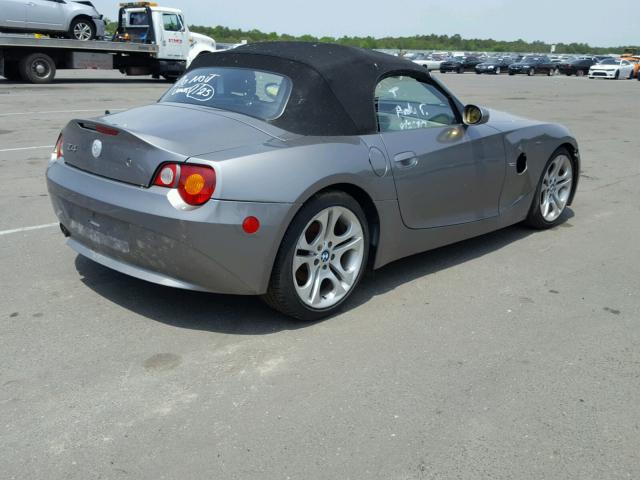 4USBT53433LT23189 - 2003 BMW Z4 3.0 GRAY photo 4