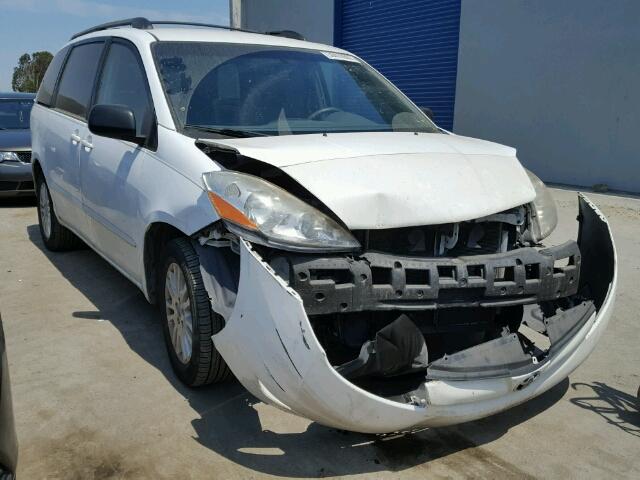 5TDZK23C28S118661 - 2008 TOYOTA SIENNA WHITE photo 1