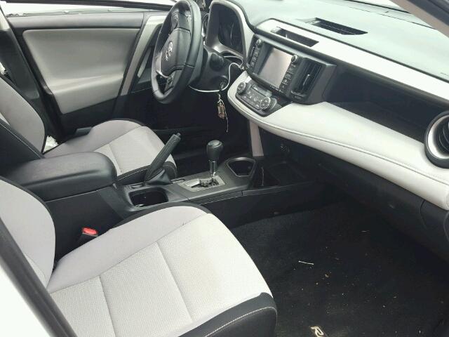 2T3WFREV2GW268541 - 2016 TOYOTA RAV4 白色 照片 5
