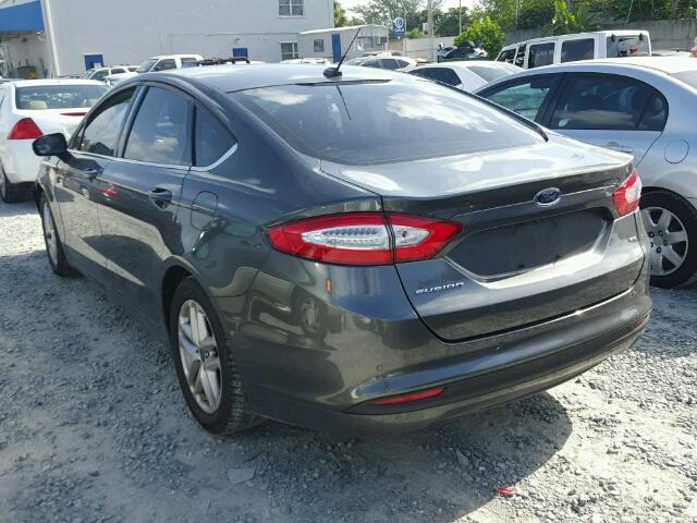 1FA6P0H78G5114595 - 2016 FORD FUSION SE GRAY photo 3