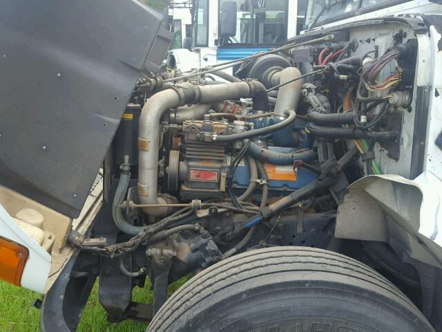 4DRBRABNX4B963541 - 2004 IC CORPORATION 3000 白色 照片 7