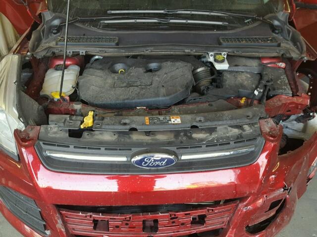 1FMCU9G93FUB06837 - 2015 FORD ESCAPE SE RED photo 7