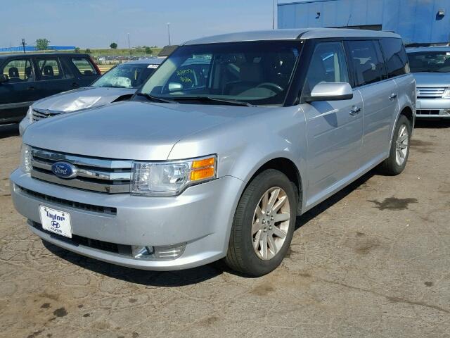 2FMGK5CC5BBD09794 - 2011 FORD FLEX SEL SILVER photo 2