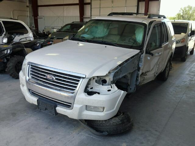 1FMEU73E18UA63764 - 2008 FORD EXPLORER X WHITE photo 2