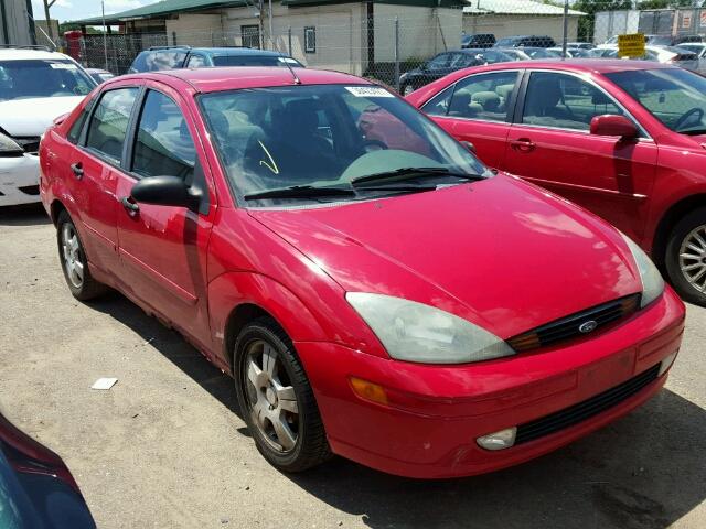 1FAFP38Z24W155586 - 2004 FORD FOCUS ZTS RED photo 1