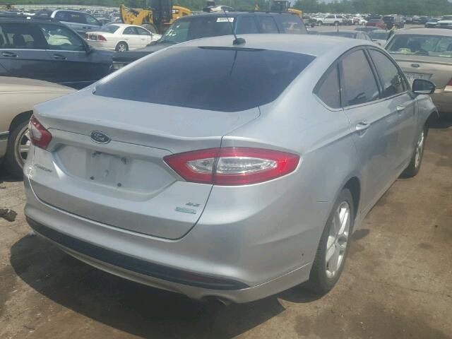 3FA6P0HD2ER155563 - 2014 FORD FUSION SE SILVER photo 4