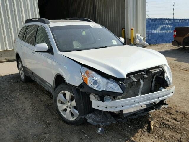 4S4BRJKC9B2402954 - 2011 SUBARU OUTBACK 3. WHITE photo 1