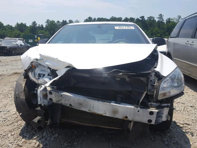 1G1ZB5E1XBF218455 - 2011 CHEVROLET MALIBU LS თეთრი ფოტო 7