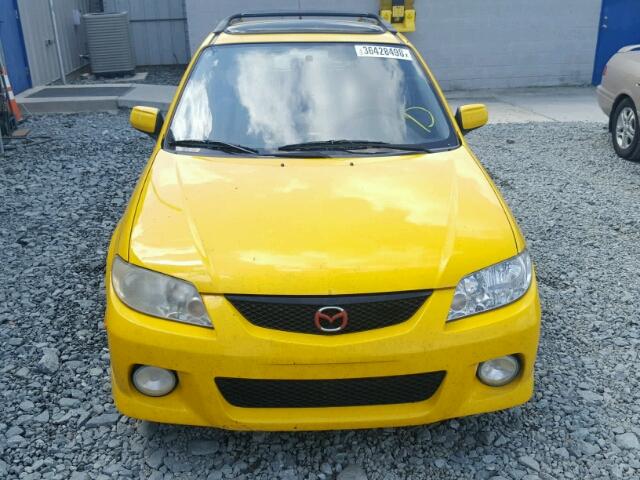 JM1BJ246621489792 - 2002 MAZDA PROTEGE PR YELLOW photo 9