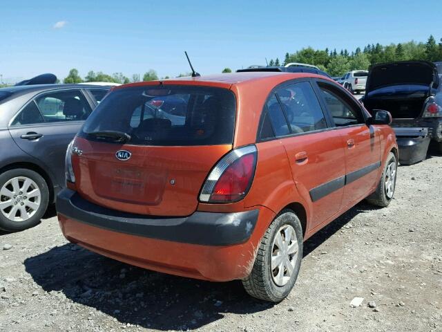 KNADE163266092631 - 2006 KIA RIO 5 ORANGE photo 4