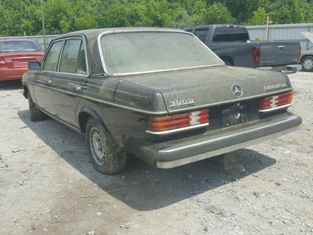 WDBAB33A5DB033735 - 1983 MERCEDES-BENZ 300 DT MAROON photo 3