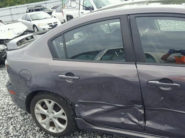 JM1BK324581183373 - 2008 MAZDA MAZDA3S GRAY photo 9