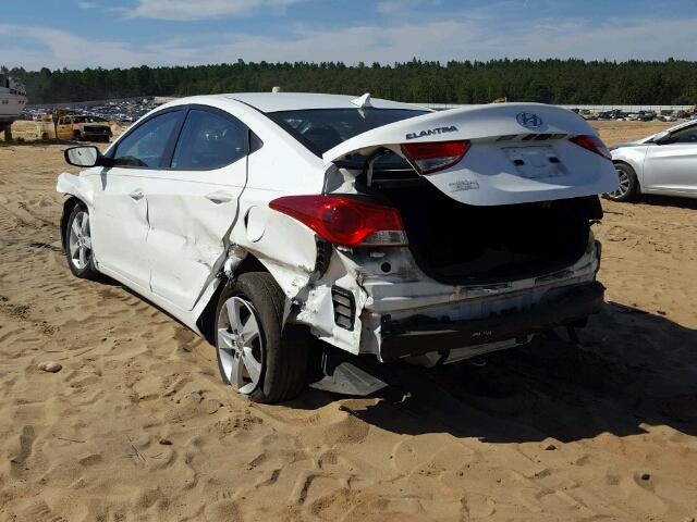 5NPDH4AE1DH340150 - 2013 HYUNDAI ELANTRA GL WHITE photo 3