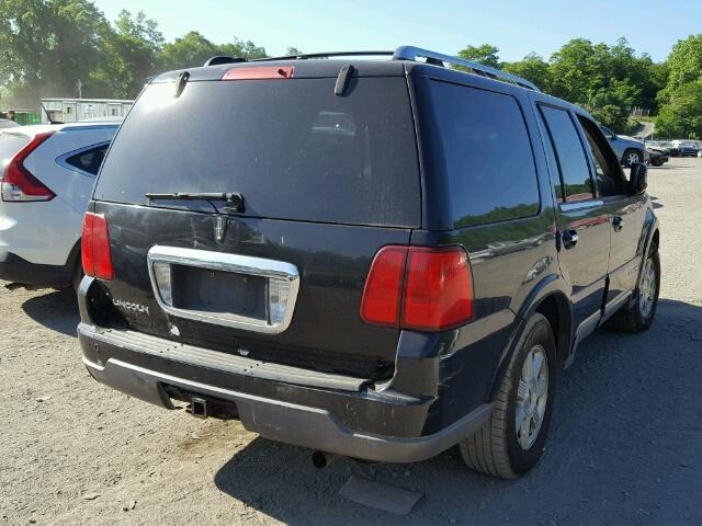 5LMFU28R23LJ00478 - 2003 LINCOLN NAVIGATOR BLACK photo 4