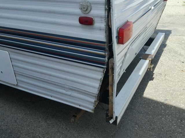 4YDT29H2117300332 - 2001 KEYSTONE HORNET WHITE photo 10